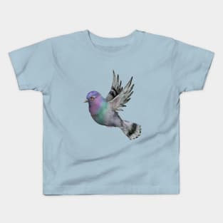 Flying homing pigeon Kids T-Shirt